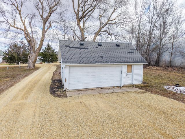 6314 75th Street NE, Elgin, MN 55932