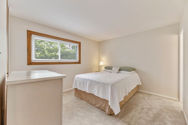 56 Birch Trail, Wheeling, IL 60090