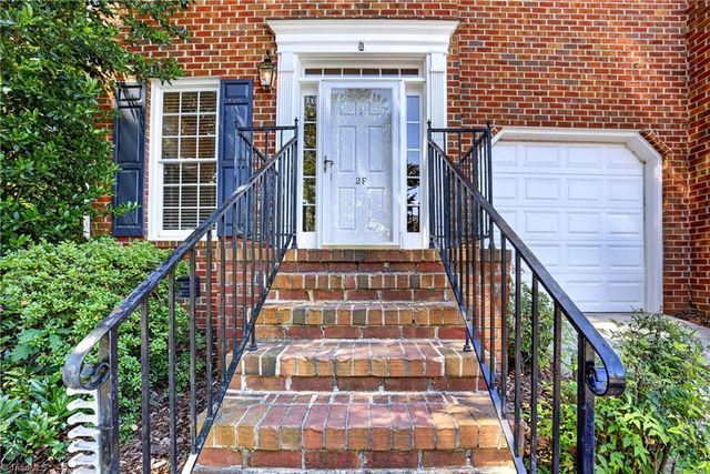 2 Park Village Court F, Greensboro, NC 27455