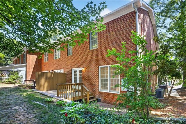 2 Park Village Court F, Greensboro, NC 27455