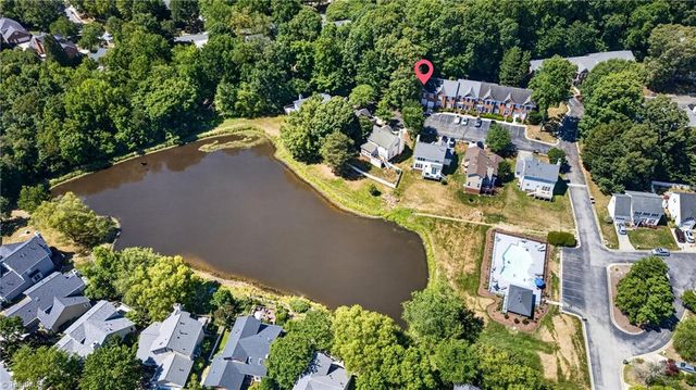 2 Park Village Court F, Greensboro, NC 27455