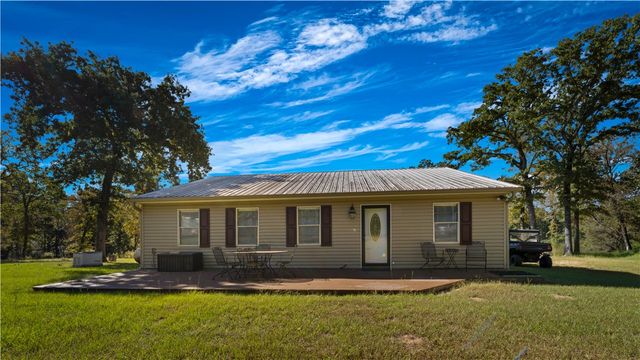 15383 CR 236, Oakwood, TX 75855