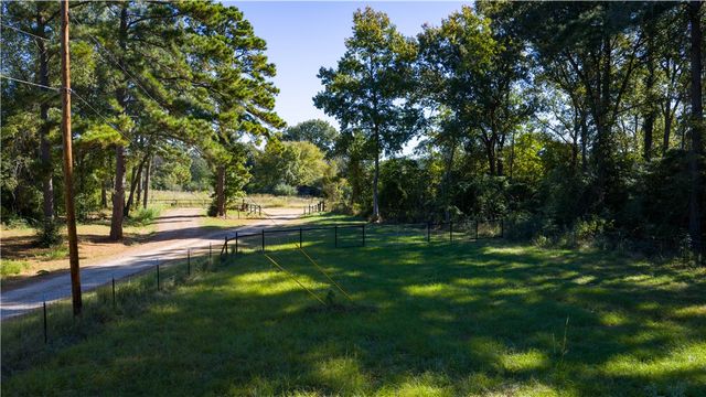 15383 CR 236, Oakwood, TX 75855