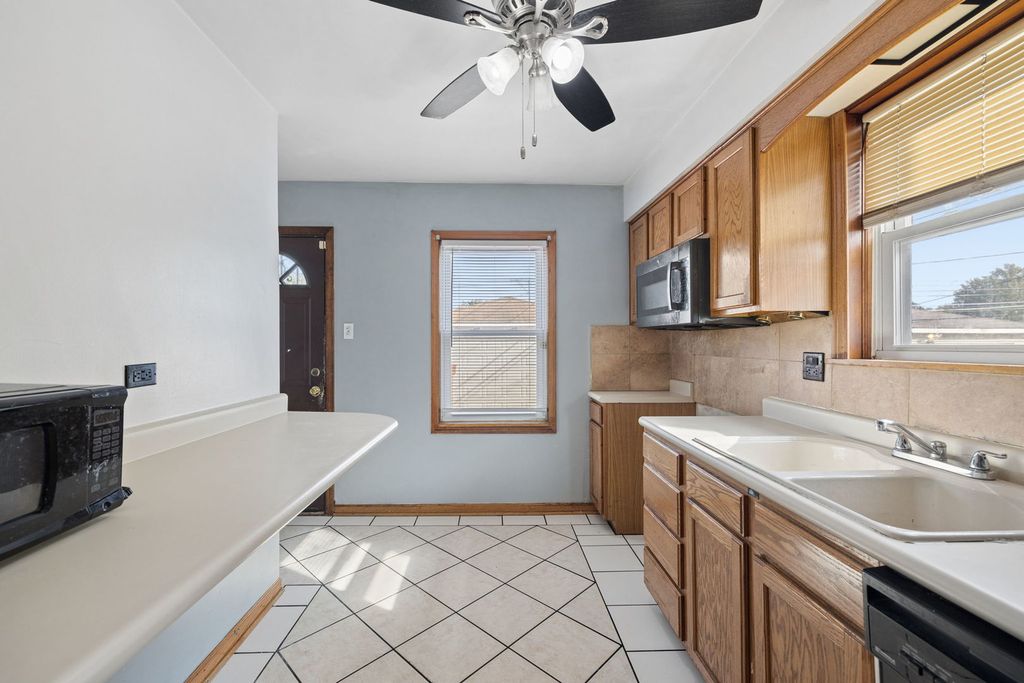 2868 W 84th Street, Chicago, IL 60652 — photo 5