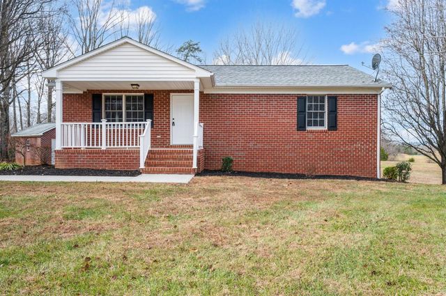 2365 Police Tower Road, Appomattox, VA 24522