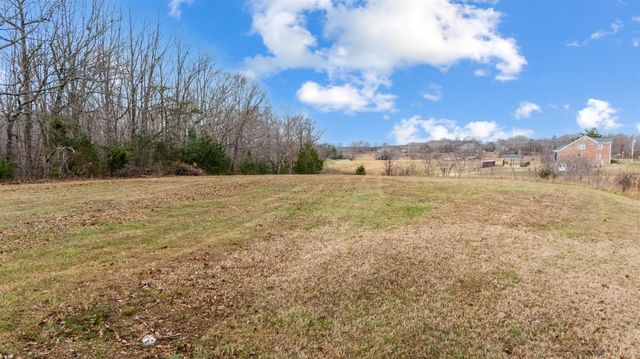 2365 Police Tower Road, Appomattox, VA 24522