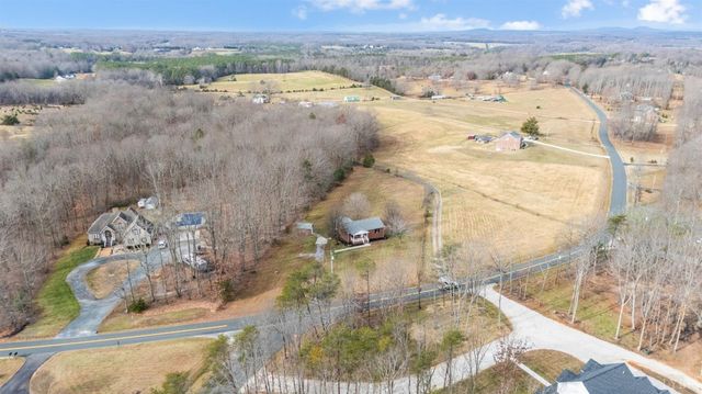 2365 Police Tower Road, Appomattox, VA 24522