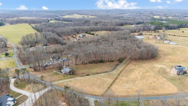 2365 Police Tower Road, Appomattox, VA 24522