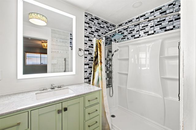 2022 Normandy Drive, Irving, TX 75060