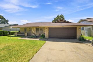 2022 Normandy Drive, Irving, TX 75060