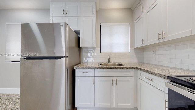 101 W 11th Street 4, Hialeah, FL 33010