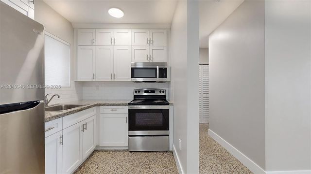 101 W 11th Street 4, Hialeah, FL 33010