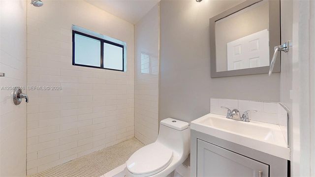 101 W 11th Street 4, Hialeah, FL 33010