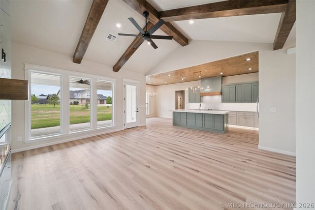 956 Blue Bird Lane, Pryor, OK 74361