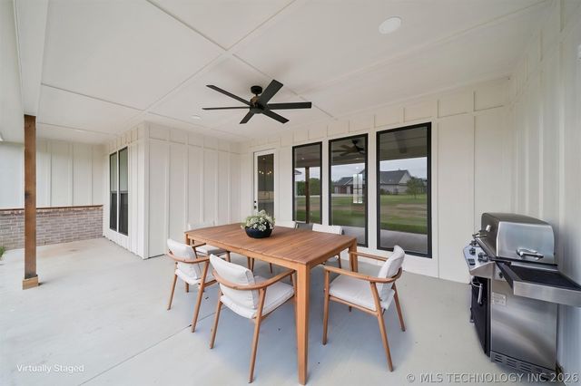 956 Blue Bird Lane, Pryor, OK 74361