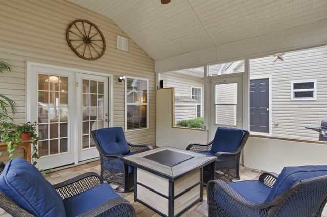 1071 Countess Ln, Spring Hill, TN 37174
