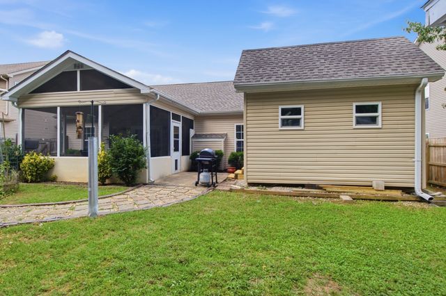 1071 Countess Ln, Spring Hill, TN 37174
