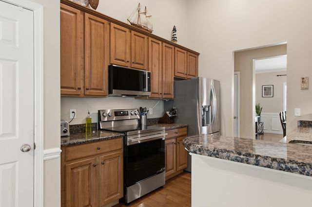 1071 Countess Ln, Spring Hill, TN 37174