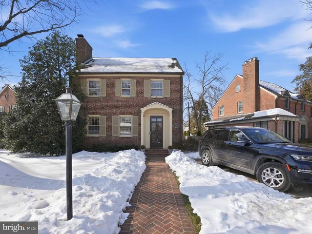 1812 N HANCOCK ST, Arlington, VA 22201