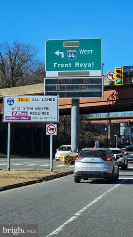 1812 N HANCOCK ST, Arlington, VA 22201