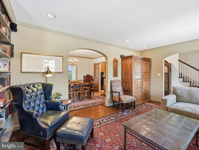 1812 N HANCOCK ST, Arlington, VA 22201