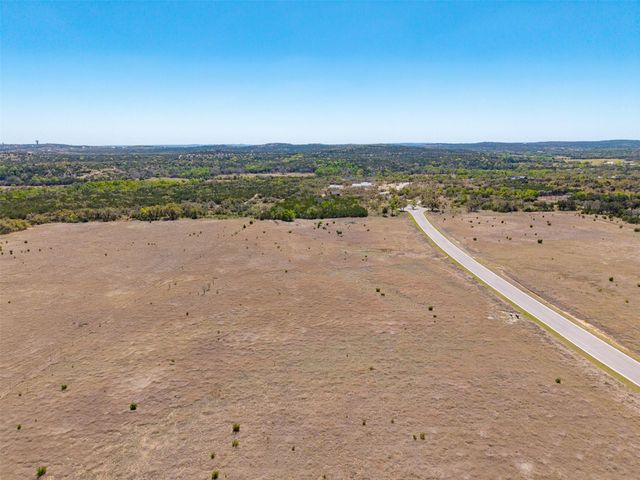 30 Mesa Ranch RD, Dripping Springs, TX 78620