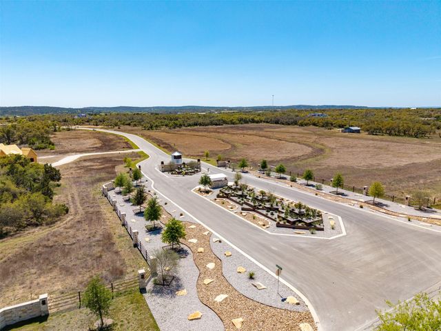 30 Mesa Ranch RD, Dripping Springs, TX 78620