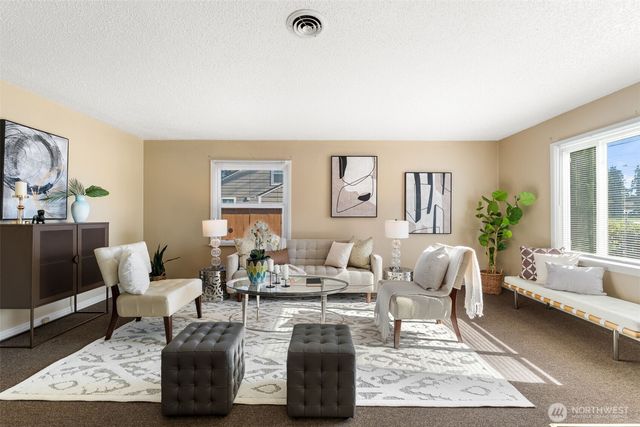 8725 121st Street SW, Lakewood, WA 98498