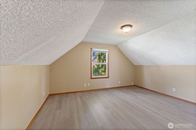 8725 121st Street SW, Lakewood, WA 98498