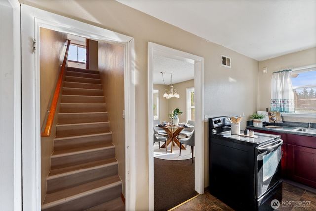 8725 121st Street SW, Lakewood, WA 98498