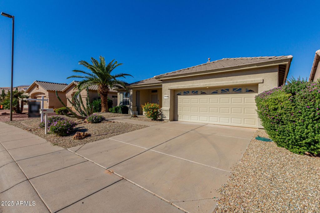 17434 N JAVELINA Drive, Surprise, AZ 85374 — photo 3