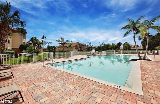 13180 Bella Casa CIR 276, Fort Myers, FL 33966