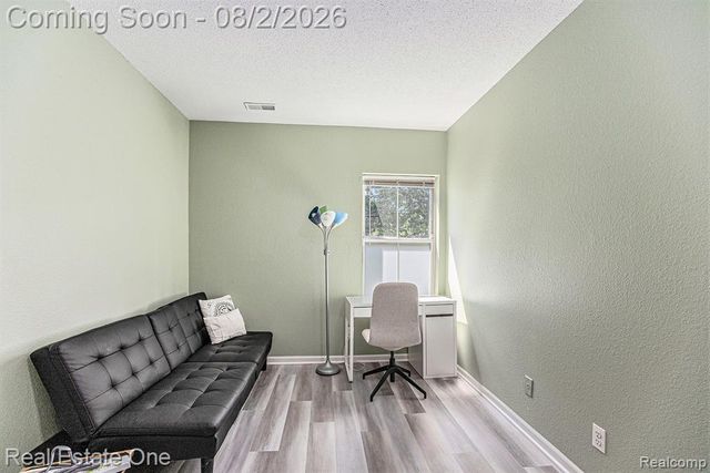 239 Fieldcrest Street, Ann Arbor, MI 48103