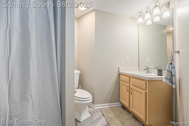 239 Fieldcrest Street, Ann Arbor, MI 48103