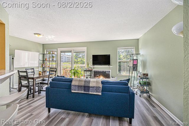 239 Fieldcrest Street, Ann Arbor, MI 48103