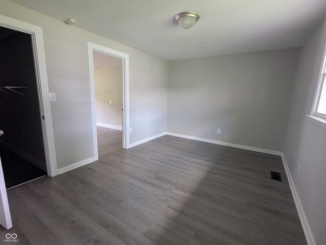 6733 S Cross Street, Pendleton, IN 46064