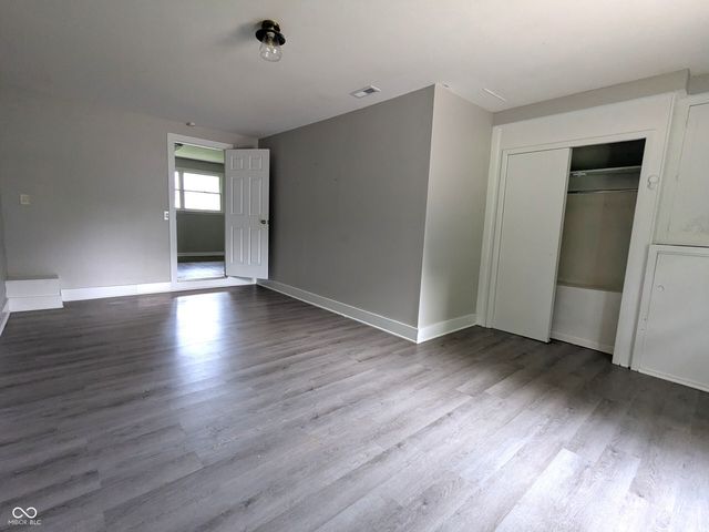 6733 S Cross Street, Pendleton, IN 46064