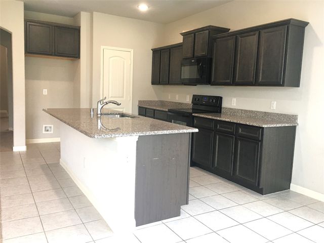 9410 Smoke Tree Drive, Forney, TX 75126