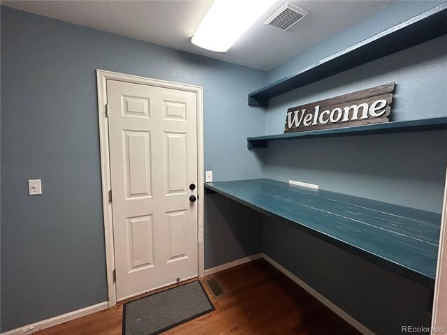 2125 S Troy Way, Aurora, CO 80014