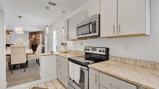 5410 S PINE HILL CIRCLE, Orlando, FL 32808