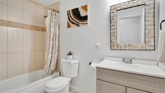 5410 S PINE HILL CIRCLE, Orlando, FL 32808