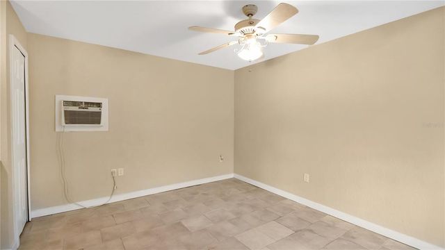5410 S PINE HILL CIRCLE, Orlando, FL 32808