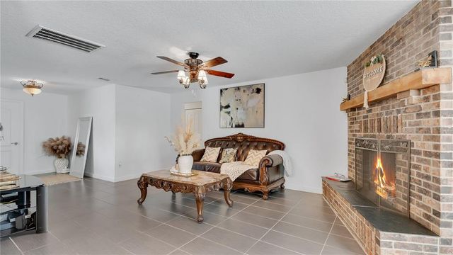 5410 S PINE HILL CIRCLE, Orlando, FL 32808
