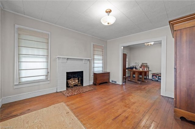 313 King Street, King, NC 27021