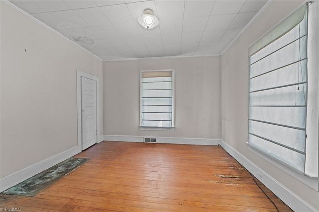 313 King Street, King, NC 27021