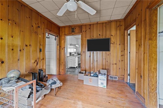 313 King Street, King, NC 27021