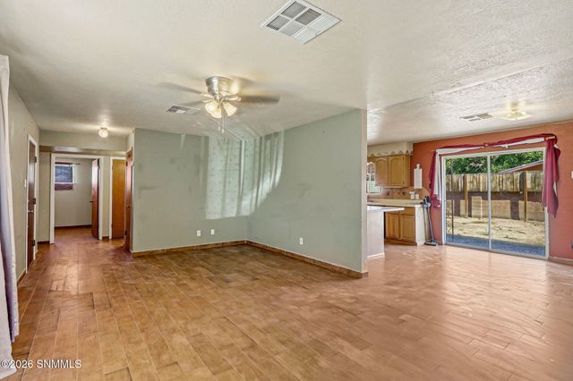1950 Amy Place, Las Cruces, NM 88005