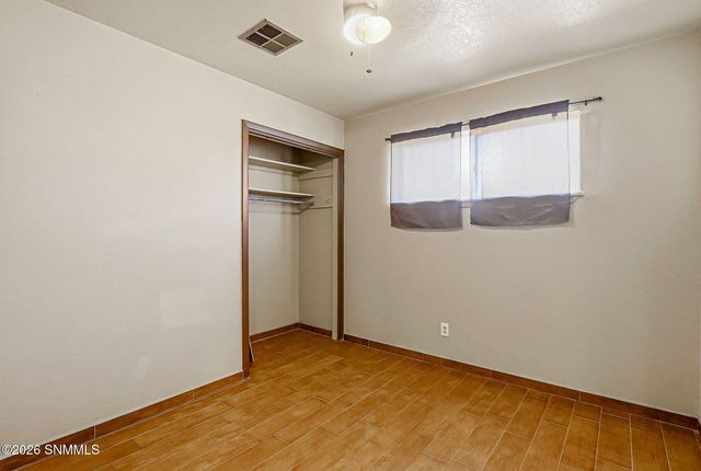 1950 Amy Place, Las Cruces, NM 88005