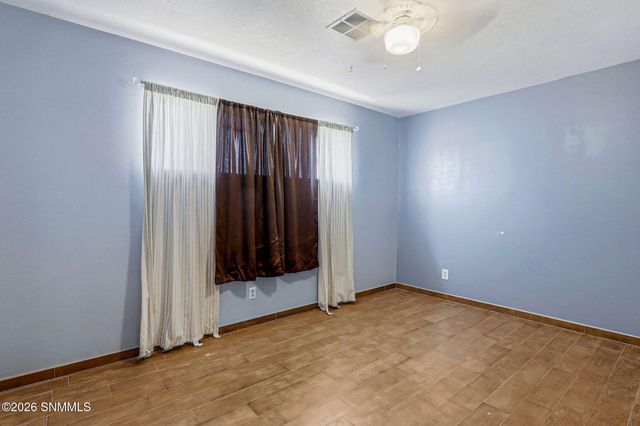 1950 Amy Place, Las Cruces, NM 88005