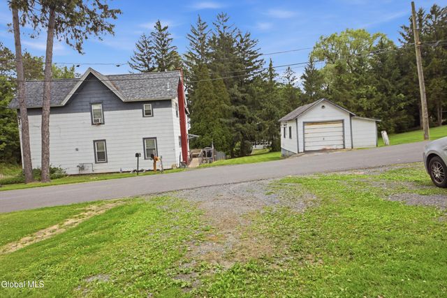 101 Knowlton Road, Fonda, NY 12068